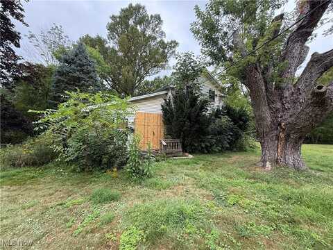 11618 South Avenue, North Lima, OH 44452