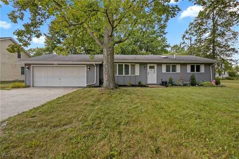 7008 Stearns Road, Olmsted Twp, OH 44138
