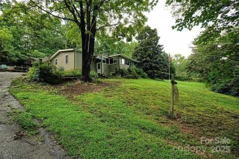 108 Nature Drive, Hendersonville, NC 28792