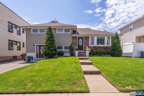 506 Park Place, Lyndhurst, NJ 07071