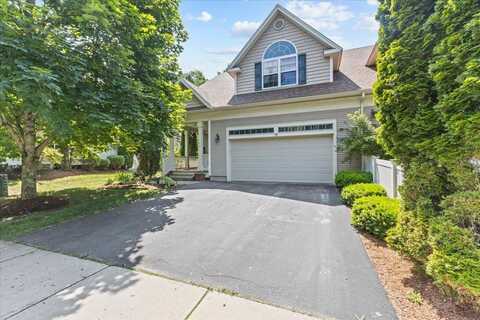 70 Dunbar Drive, Essex Junction, VT 05452