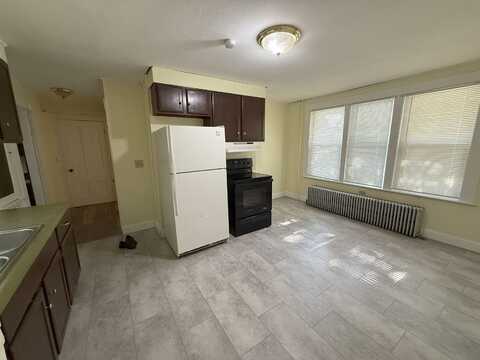 38 Summer Street, Nashua, NH 03064