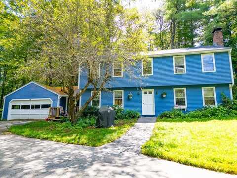 35 Red Deer Road, Londonderry, NH 03053