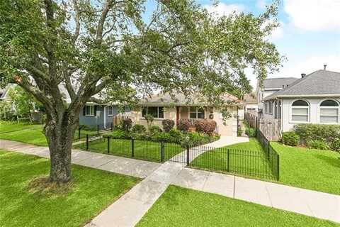 6423 CANAL Boulevard, New Orleans, LA 70124