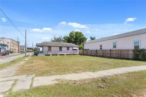 2137-39 SAINT ANN Street, New Orleans, LA 70116