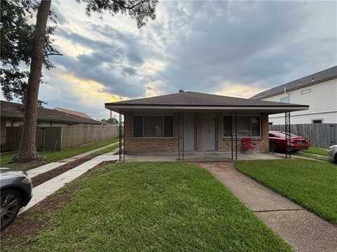 2212 FENELON Street, Saint Bernard, LA 70043
