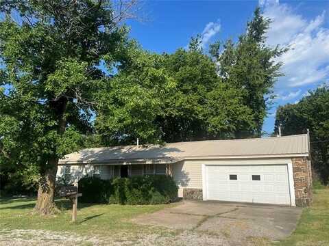15333 E Colt Drive, Claremore, OK 74017