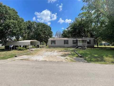 211 S Willow Street, Nowata, OK 74048