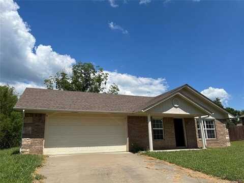 616 W Hickory Avenue, Fort Gibson, OK 74434