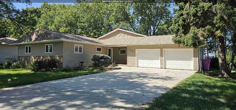 119 PIONEER VALLEY DR, Sergeant Bluff, IA 51054