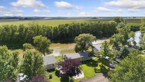 46653 Walkers place, Vermillion, SD 57069