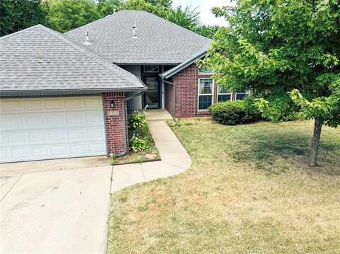 517 SE GOSHAWK Drive, Norman, OK 73072