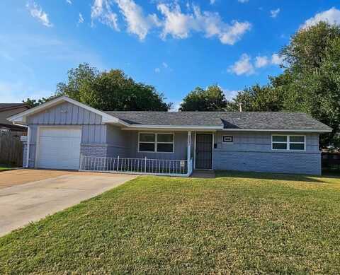 2631 SW 57th Place, Oklahoma City, OK 73119