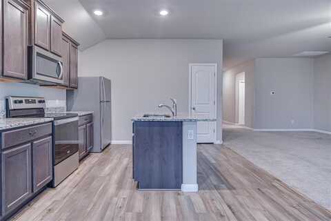 1701 Maroon Drive, El Reno, OK 73036