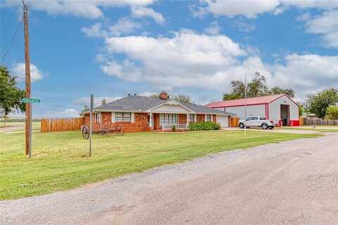 201 E Columbia Avenue, Cheyenne, OK 73628