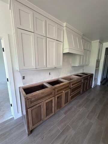 14517 Astor Lane, Yukon, OK 73099