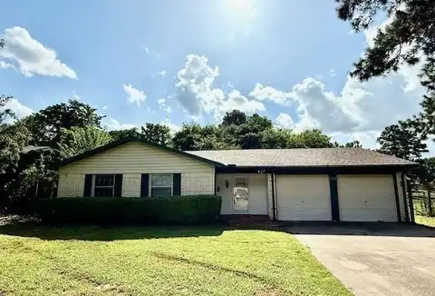 1325 22nd Street NE, Paris, TX 75460