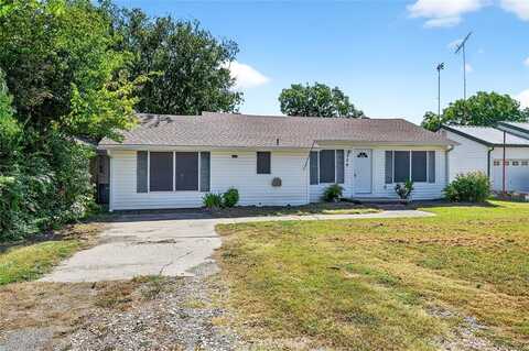 704 N Union Street, Whitesboro, TX 76273