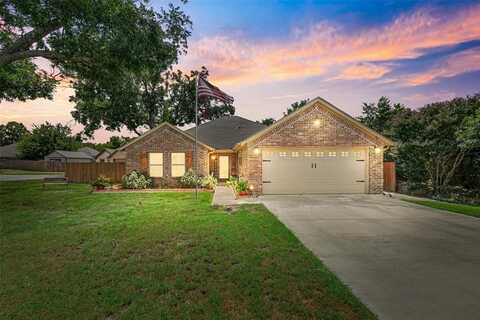 504 E 5th Street, Springtown, TX 76082