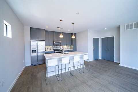5609 SMU Boulevard, Dallas, TX 75206