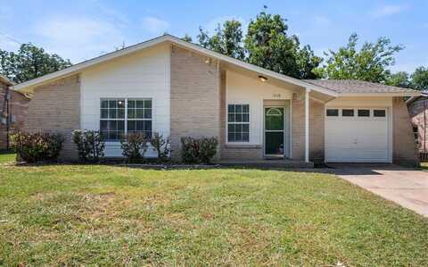 1110 Rosewood Lane, Arlington, TX 76010