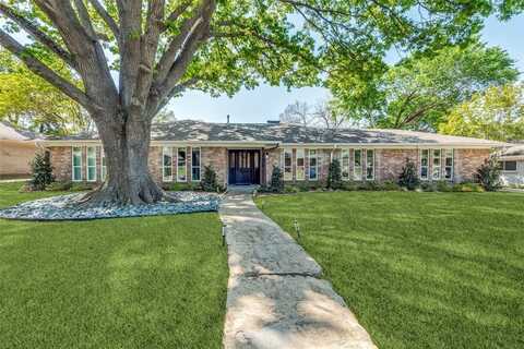 4238 Royal Ridge Drive, Dallas, TX 75229