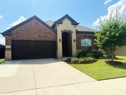 7504 Longbow Lane, Arlington, TX 76002