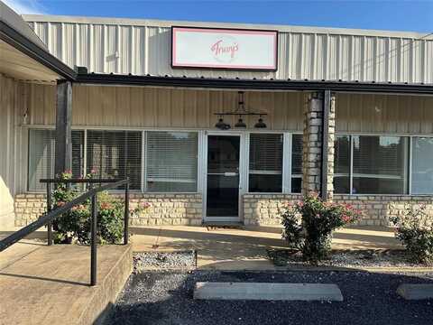 611 NE Big Bend Trail, Glen Rose, TX 76043