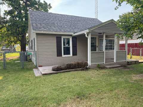 315 N Thompson, Pratt, KS 67124