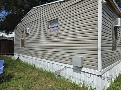 204 Pasadena Drive, Tampa, FL 33615
