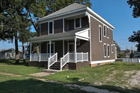 220 E Fayette St, Pittsfield, IL 62363