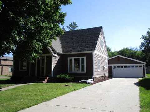 620 11th Street, Mountain Lake, MN 56159