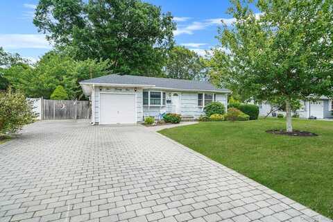 1025 Ocean Avenue, Bay Shore, NY 11706