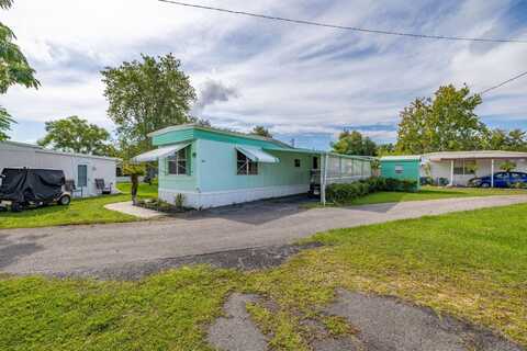 1561 Murray Ct., Kissimmee, FL 34746
