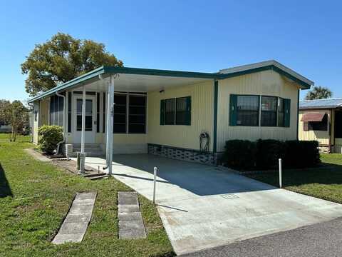145 Three Iron Dr., Mulberry, FL 33860