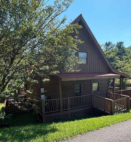 1505 McCarter Hollow Road, Sevierville, TN 37862
