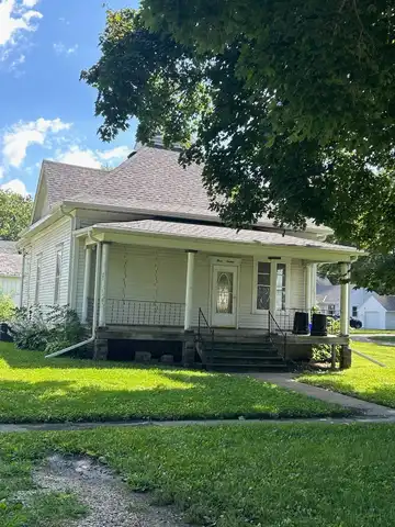 316 Hamburg, Holstein, IA 51015