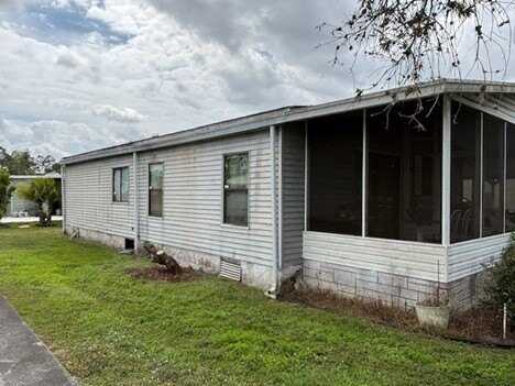 15976 S.w. Indianwood Cir, Indiantown, FL 34956