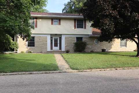 301 Centennial Circle Drive, Walnut, IL 61376