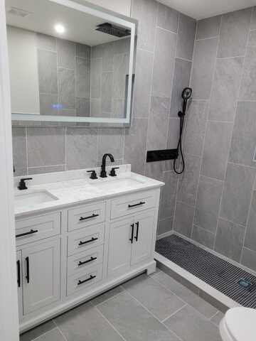 13069 227th St, Springfield Gardens, NY 11413