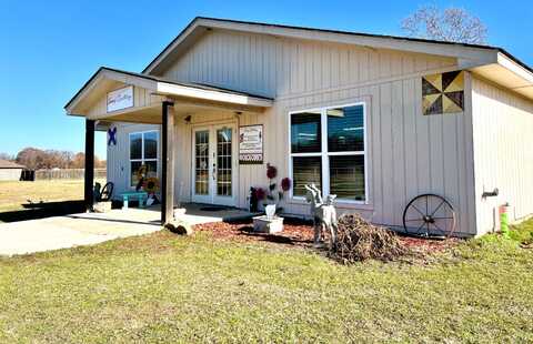 12365 S Chisolm Road, Caddo, OK 74729