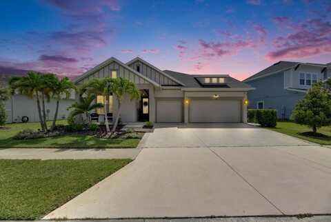 7420 Paradiso Dr, Apollo Beach, FL 33572