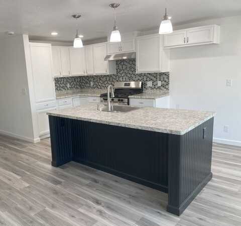 1455 S State St, Hemet, CA 92543