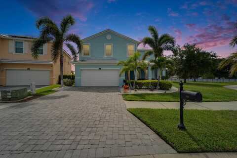 449 Bahama Grande Blvd, Apollo Beach, FL 33572