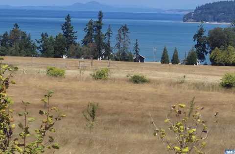 999 Old Schoolhouse Rd, Sequim, WA 98382