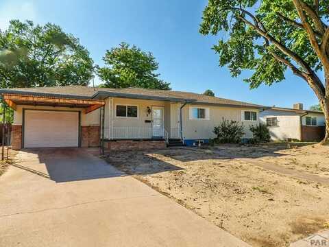 2 Oxford St, Pueblo, CO 81005