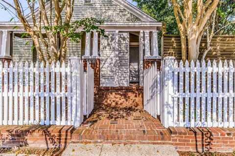 1316 N Davis Hwy, Pensacola, FL 32503