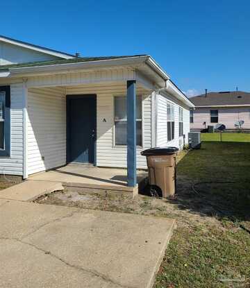 1804 W Belmont St, Pensacola, FL 32501