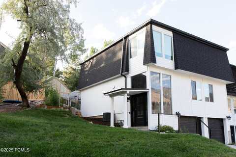 7736 S Avondale Drive, Cottonwood Heights, UT 84121