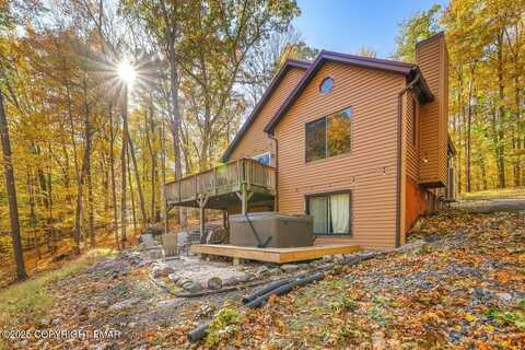 2463 Larkspur Drive, Stroudsburg, PA 18360